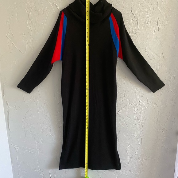 Vintage 70’s turtleneck sweater dress - Picture 2 of 5